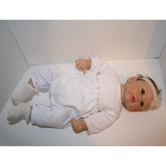 Ashton Drake Olivia Gentle Touch Baby Doll So Truly Real Lifelike Interactive - Picture 6 of 7